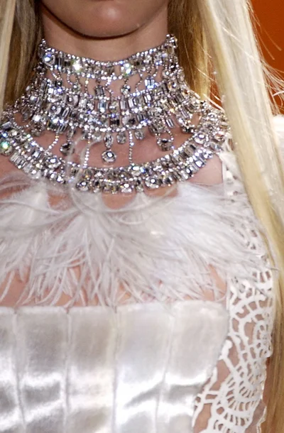 Look 2